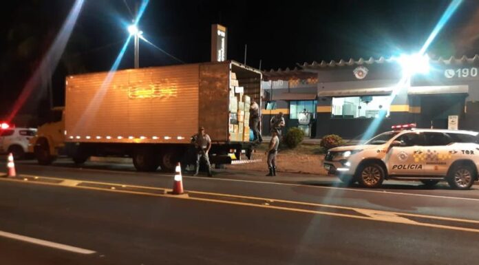 Mercadorias do Paraguai sem notas fiscais são apreendidas na SP-294 em Junqueirópolis