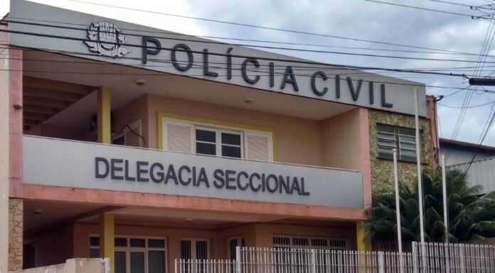 Polícia Civil prende casal por prática de maus tratos contra criança em Cândido Mota