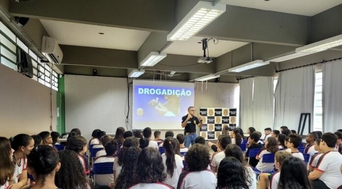 Polícia Civil promove ciclo de palestras sobre prevenção às para estudantes em Dracena