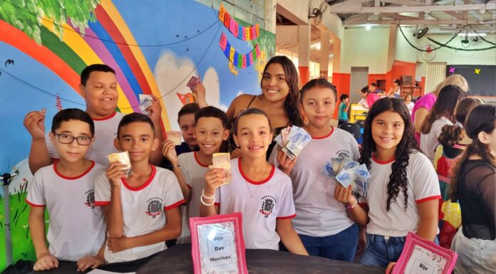 Escolas municipais promovem Feira de Empreendedorismo em Adamantina