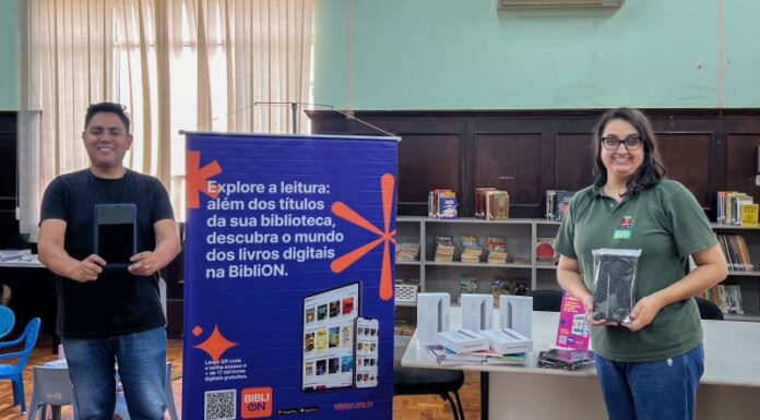 Biblioteca recebe 5 tablets do projeto de Competência Informacional e Letramento Digital