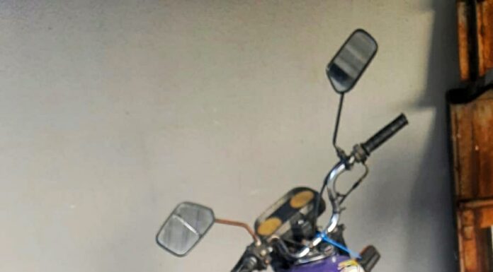 PM recupera motocicleta furtada e prende homem por receptação em Assis