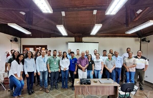 Secretaria de Limpeza Pública e Meio Ambiente participa de encontro dos Parques do Peixe e Aguapeí