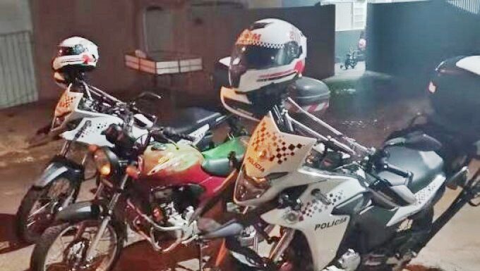 Motocicleta furtada por adolescente de 13 anos é recuperada em Dracena