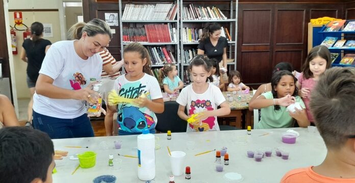 Turismo é destaque nas férias na Biblioteca Municipal