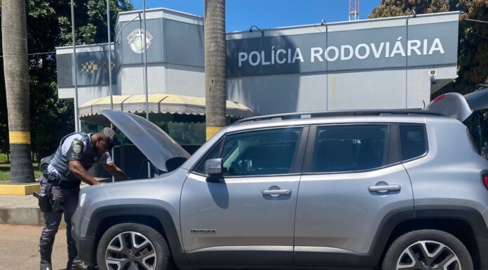Dupla é presa por associação criminosa e apropriação indébita de veículo na SP-270 em Prudente
