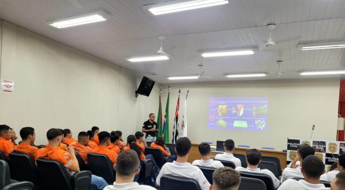 *POLÍCIA CIVIL REALIZA PALESTRA SOBRE PREVENÇÃO ÀS DROGAS PARA ALUNOS DO CURSO DE APRENDIZAGEM DO SENAI EM DRACENA*