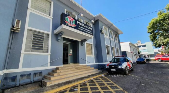 Atendente de caixa é preso por suspeita de desviar R$ 26 mil de conveniência enquanto trabalhava, em Pres. Prudente