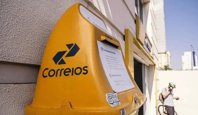 Correios recebem doações para vítimas das chuvas no Rio Grande do Sul
