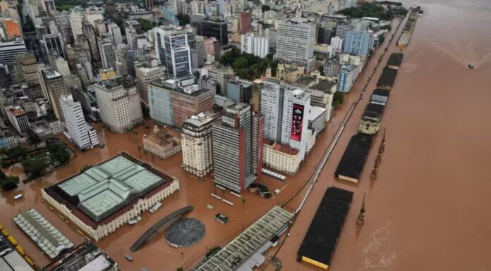 Apesar da trégua na chuva, nível do Guaíba segue quase 2,30 m acima da cota de inundação
