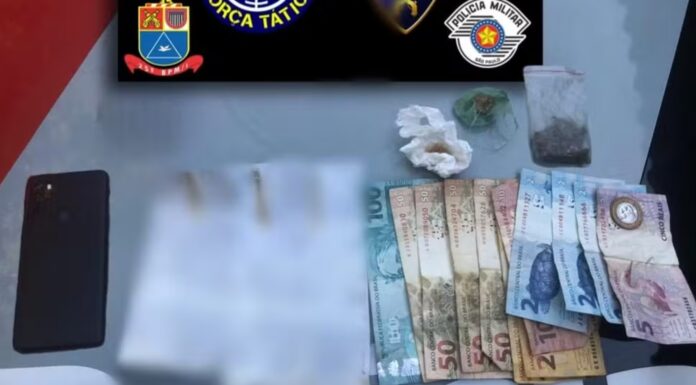 Mulher é presa em táxi com porções de crack, maconha e R$ 115 mil em cheques, em Paulicéia