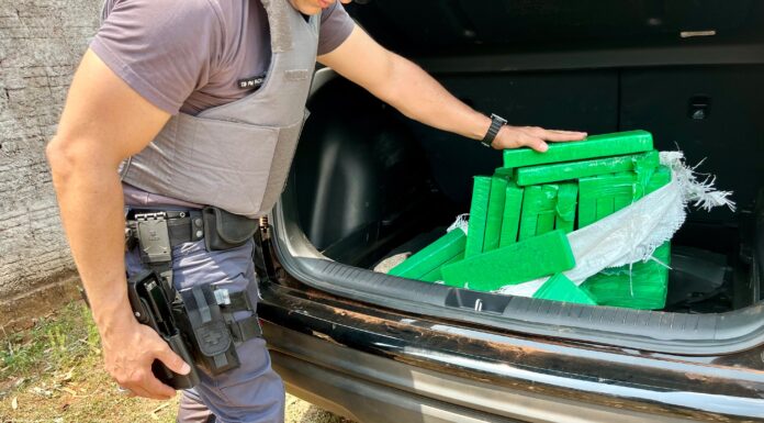POLÍCIA MILITAR RODOVIÁRIA REALIZA PRISÃO POR TRÁFICO DE DROGAS