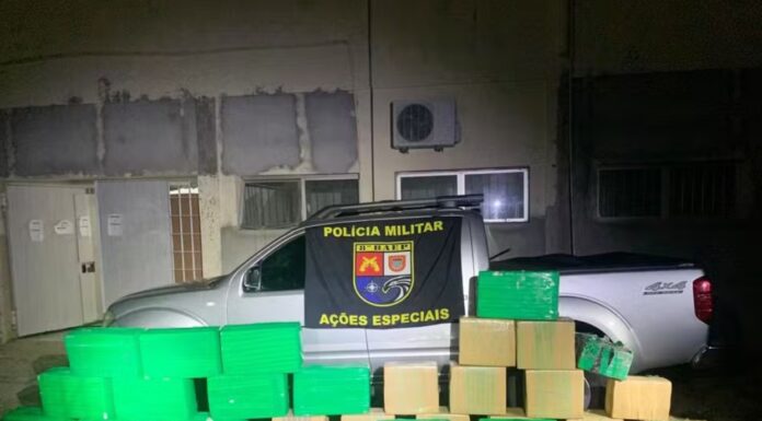 Com mais 750kg de maconha em caminhonete, dupla entra em confronto com a Polícia Militar, mas acaba presa em Pirapozinho