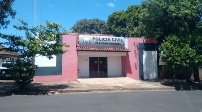 Ao dizer que iria ‘picotar’ esposa e filhas com faca, homem é preso por violência doméstica em Osvaldo Cruz