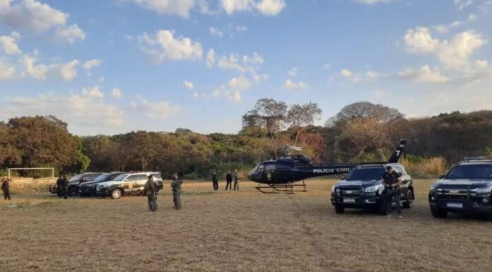 Operação contra tráfico de drogas e receptação de veículos prende 10 pessoas e apreende adolescente em Bauru