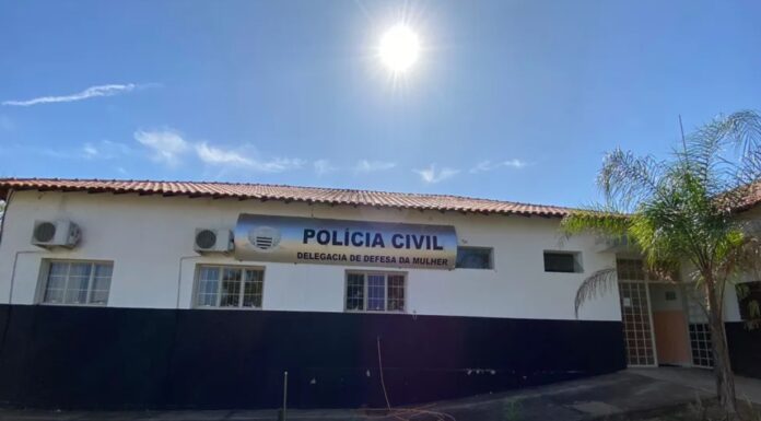 Mãe é presa suspeita de espancar criança de 5 anos em Osvaldo Cruz