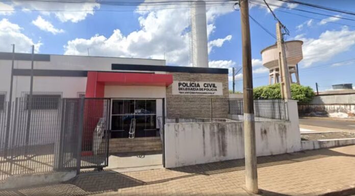 Criança diz que vermelhidão nas partes íntimas foi causada por ‘vampiro’ ao ser questionada por professores; pai foi preso suspeito de abuso sexual