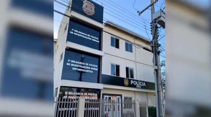 Mulher e funcionários são rendidos por homens armados durante roubo a residência em Presidente Prudente