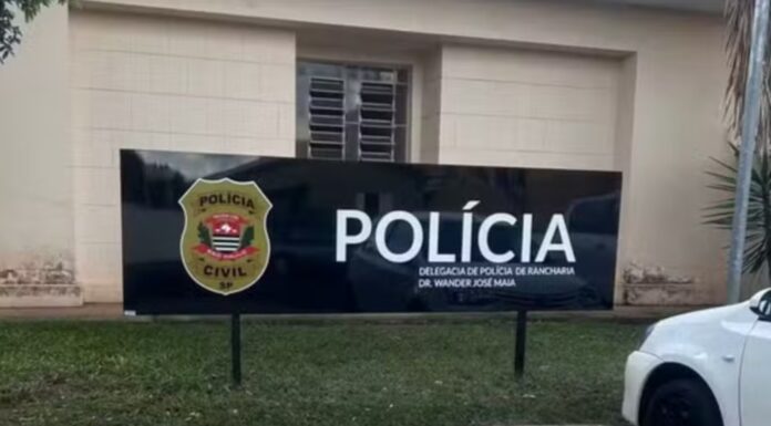 Homem resiste à prisão, é contido com arma elétrica e preso por agredir mãe idosa em Rancharia