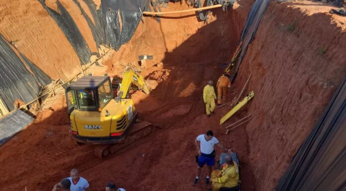 Trabalhadores morrem soterrados durante obra em frigorífico no interior de SP