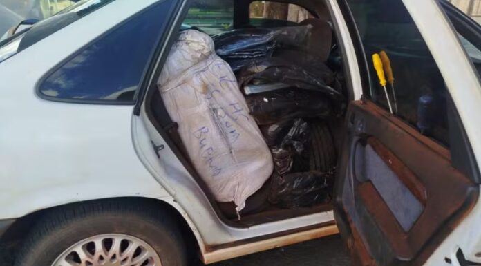 Homem é preso por contrabando ao transportar carga irregular com cigarros, roupas, pneus e azeite em rodovia de Dracena