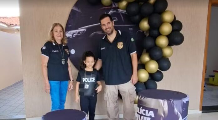 Menina de 7 anos escolhe tema da Polícia Civil para aniversário e é surpreendida com a presença de agentes no interior de SP