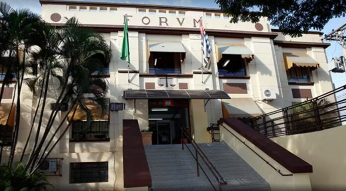 Homem é condenado a quase 30 anos de prisão acusado de estuprar a neta da esposa
