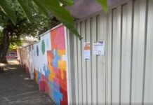 Professora é denunciada por suspeita de dar tapas no rosto de aluno autista em escola municipal