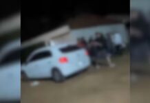 Jovem morre após ser golpeado com tesoura e faca durante festa